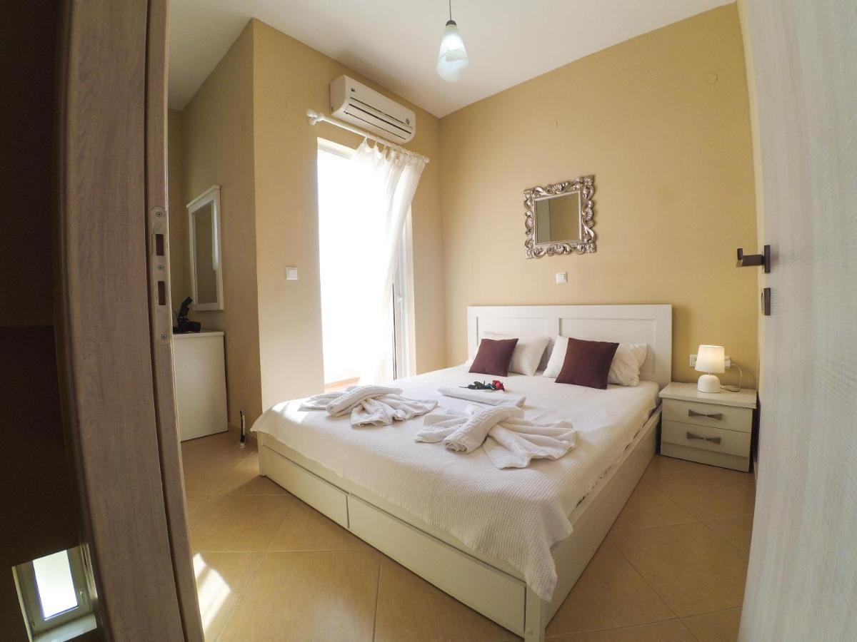 Rubini Homes Agia Marina Buitenkant foto