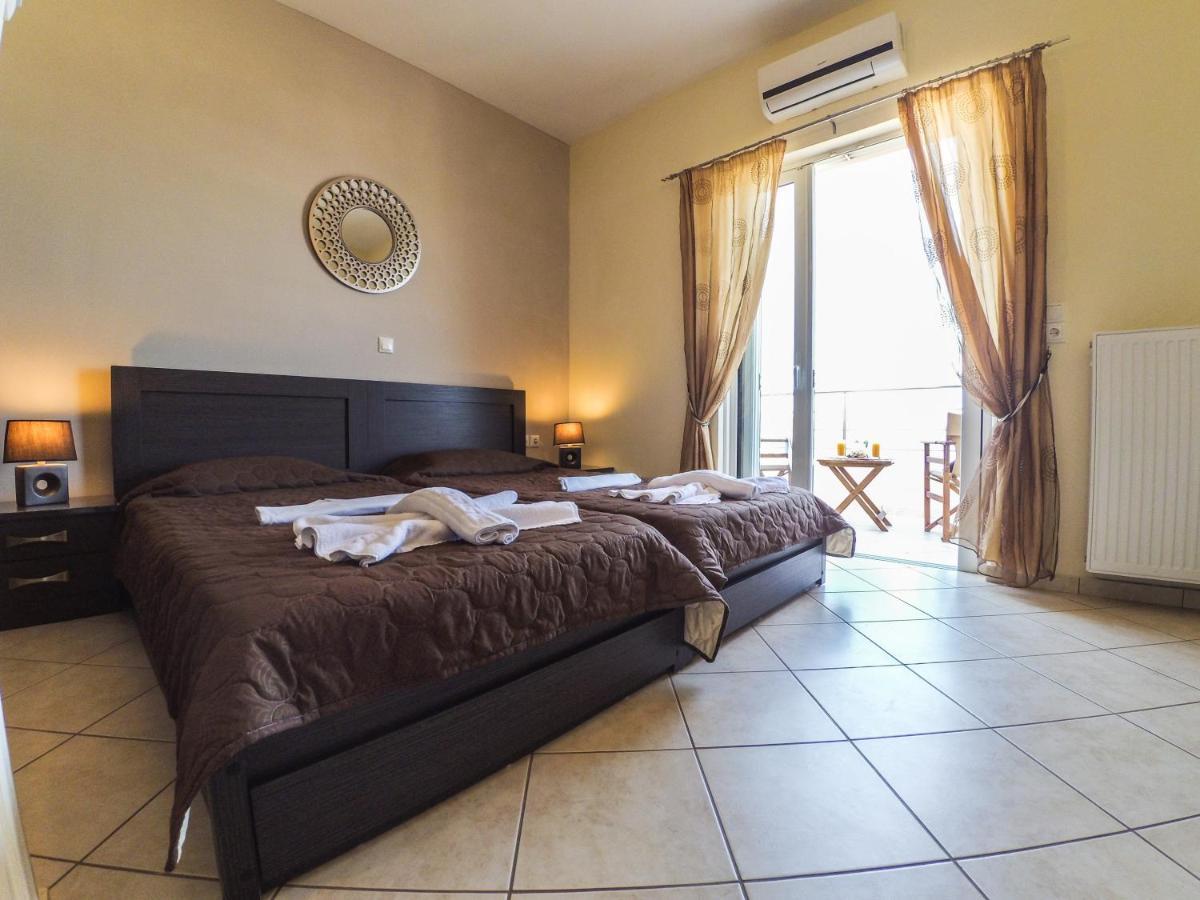 Rubini Homes Agia Marina Buitenkant foto