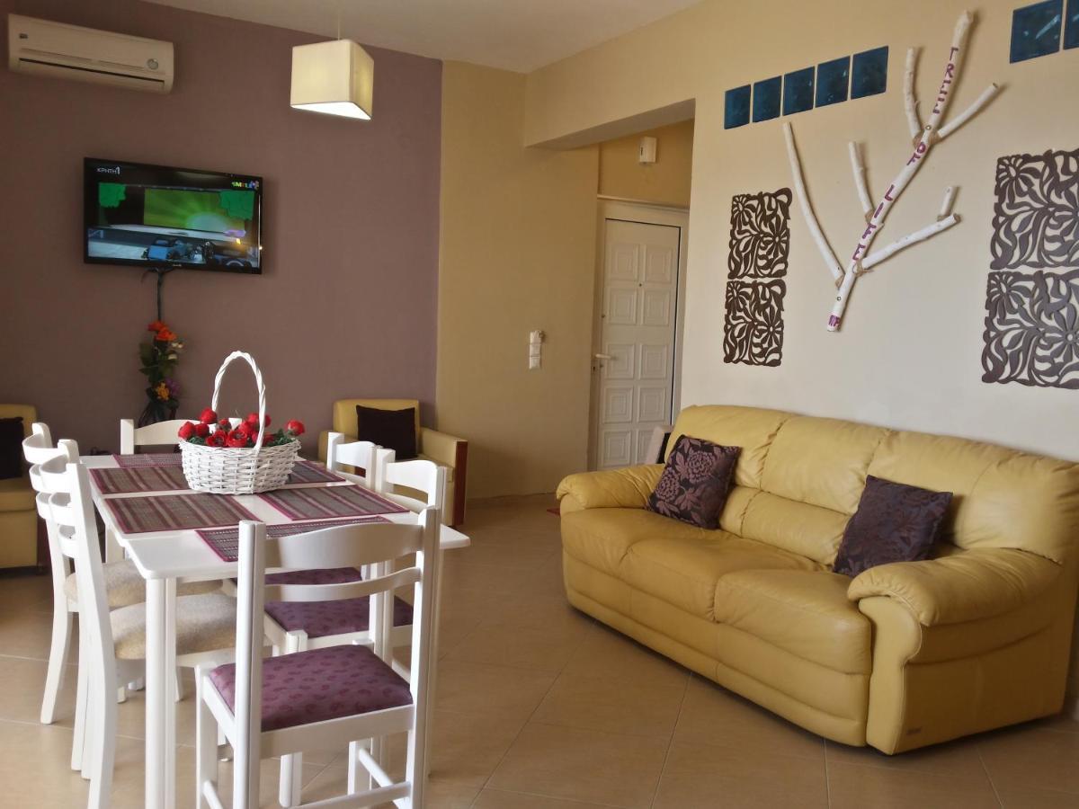 Rubini Homes Agia Marina Buitenkant foto